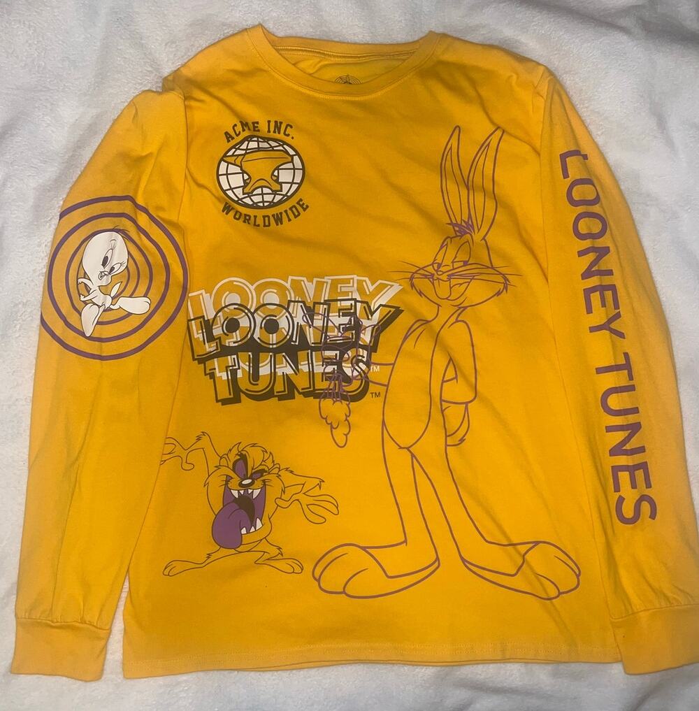 Looney Tunes Long Sleeve T-Shirt size L 42/44